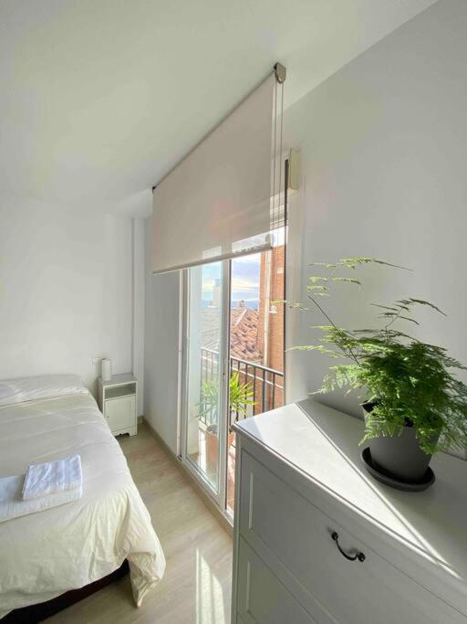 Casa de férias Casa Con Piscina Comunitaria En Albayzin Alto